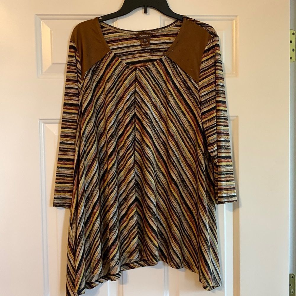 Multiples extra large brown top with Suede like Detail at the top and sequence
